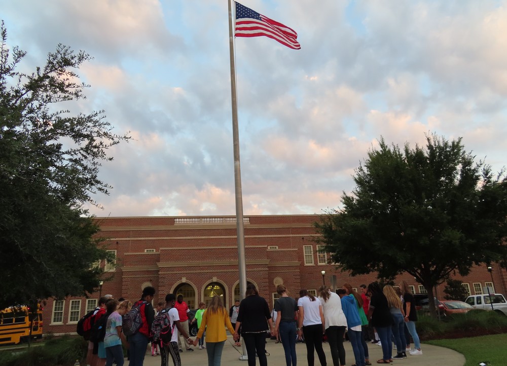 Students, Faculty, and Staff - "Meet at the Flagpole"