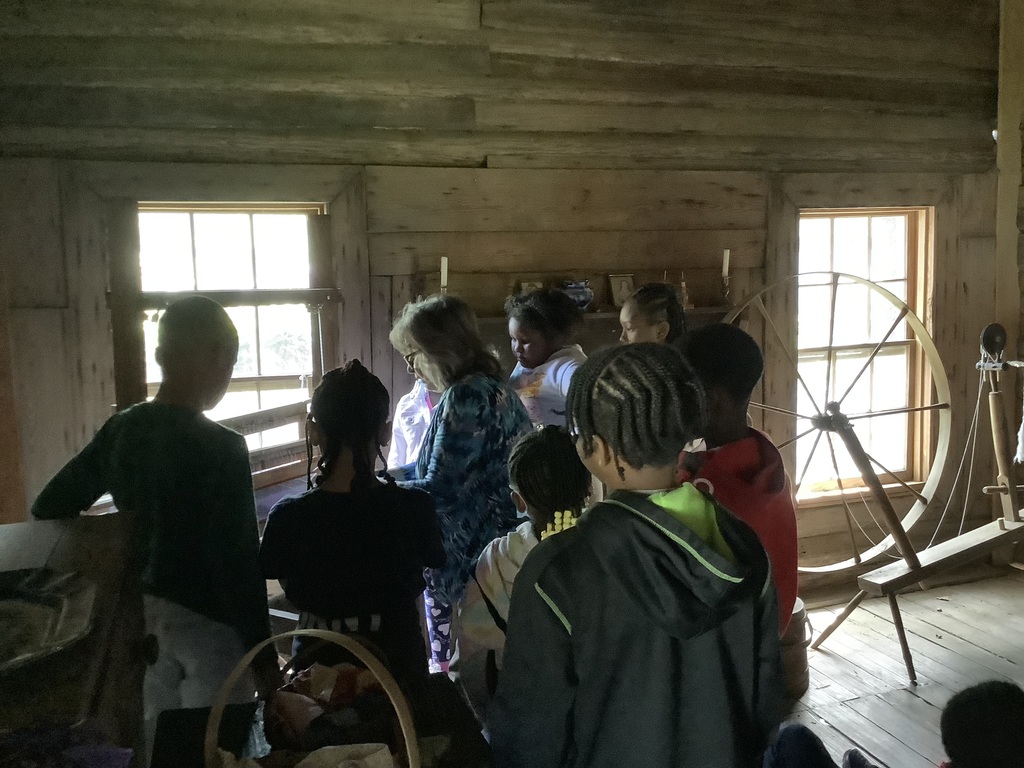 Harper third graders went to the Historical Center. They had a great time during their educational experience.